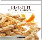 Biscotti e piccola pasticceria. Gustosi bocconcini dolci