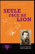 Seule face au Lion